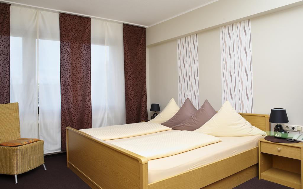 Hotel Rosenflora Nideggen Ngoại thất bức ảnh